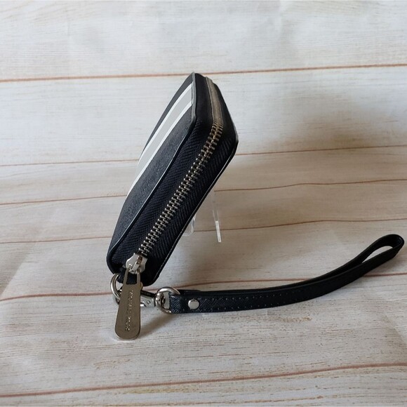 Michael Kors Color Block Signature Logo Zip Around Long Wallet Wristlet Black - Picture 4 of 16